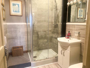 Photo 17- click for photo gallery